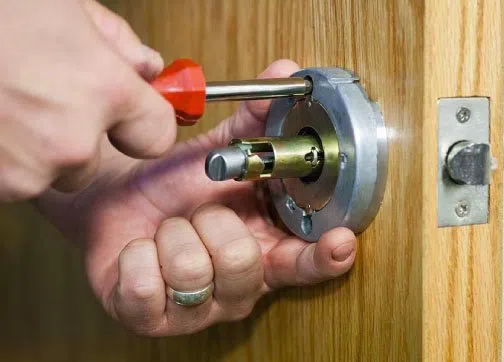 Super Locksmith Services Palm Beach, FL 561-692-4525 Super Locksmith Services Palm Beach, FL 561-692-4525 - 29-13