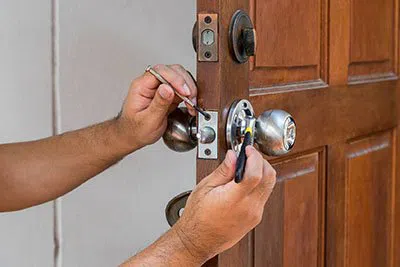 Super Locksmith Services Palm Beach, FL 561-692-4525 Super Locksmith Services Palm Beach, FL 561-692-4525